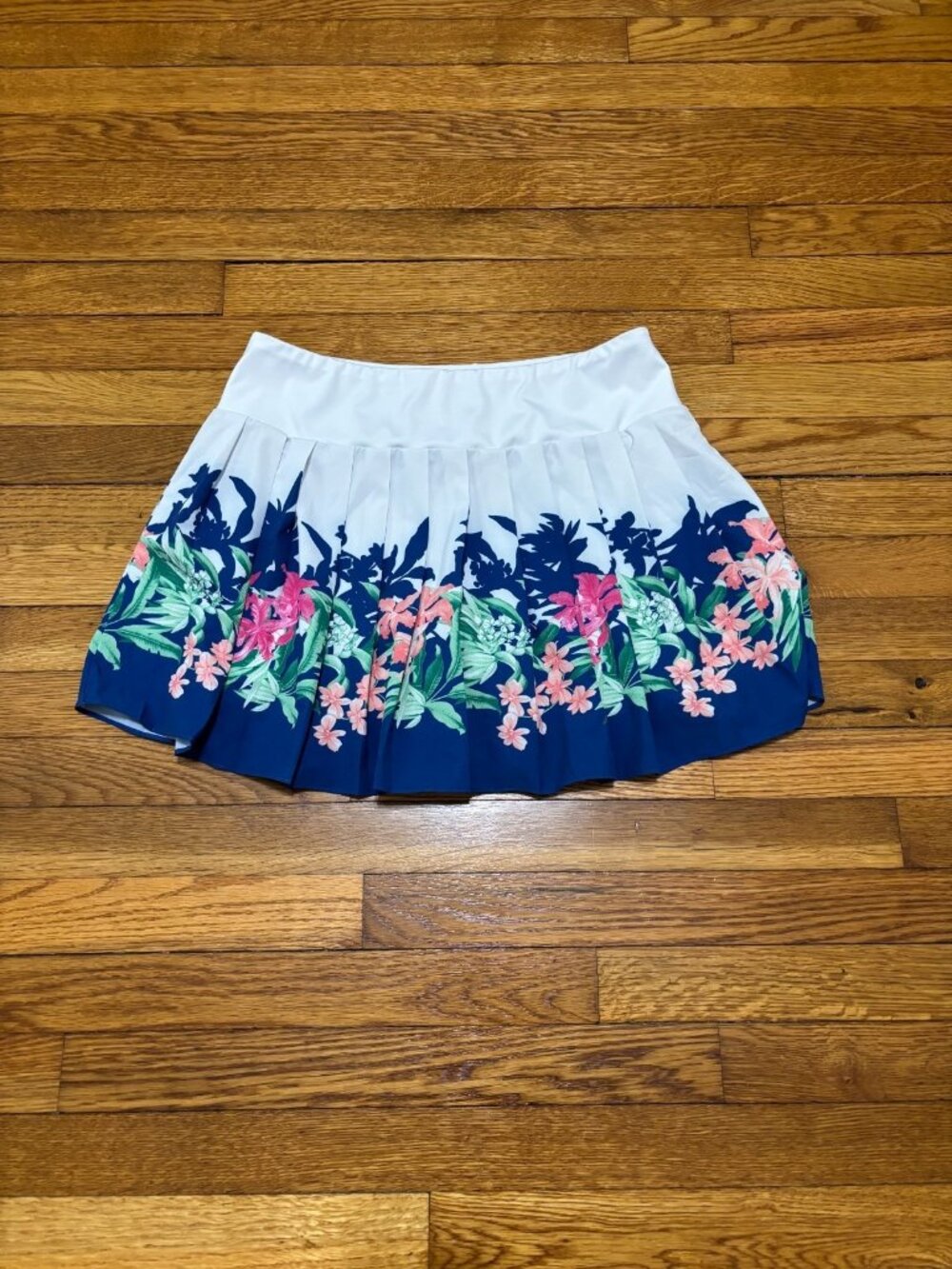 Tommy Bahama Womens Everyday Active Skort Size Medium White Blue Floral Pleated